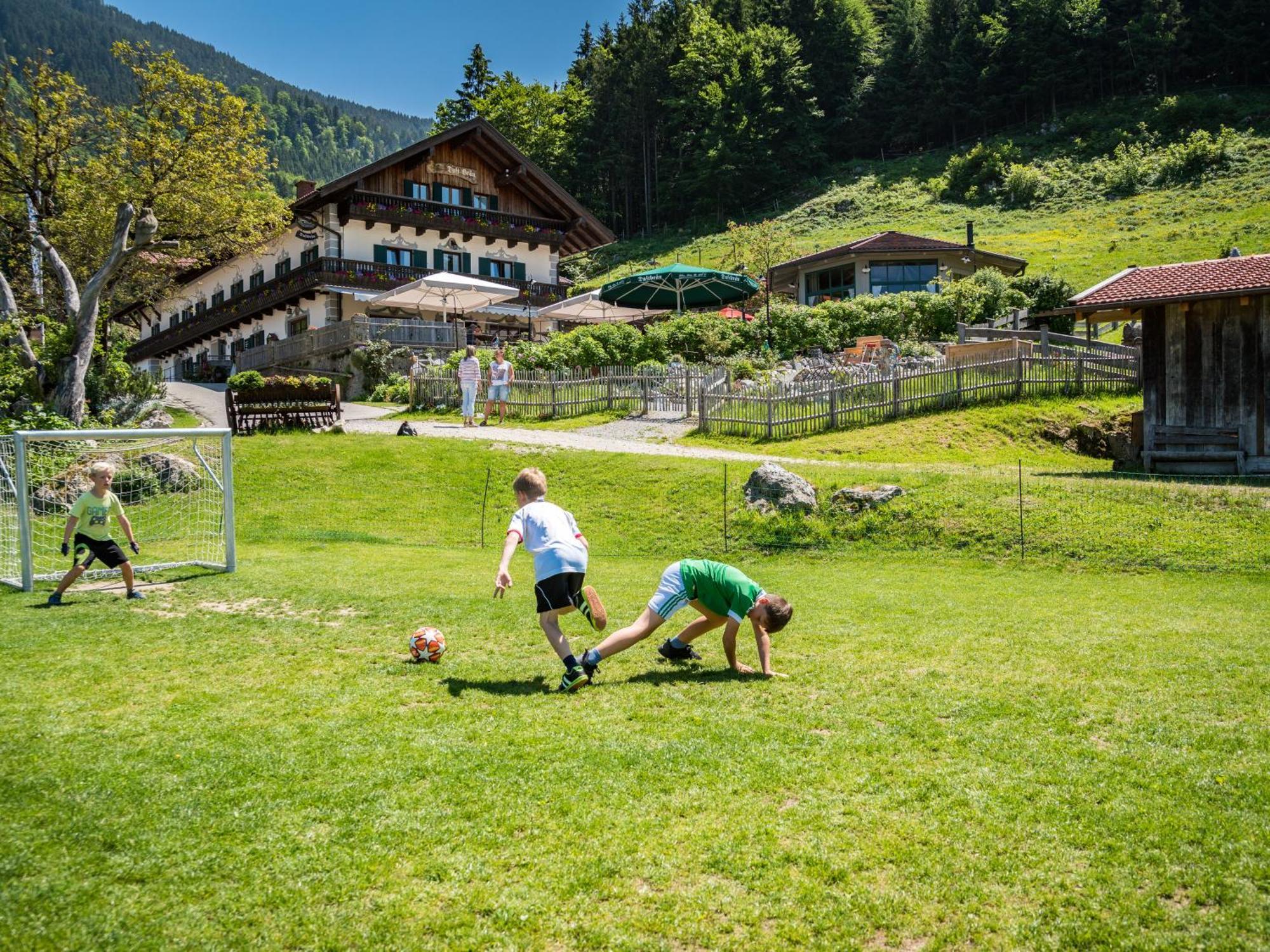 Berggasthof Hotel Duftbraeu I Ruhige Alleinlage I Mitten Im Gruenen Samerberg Dış mekan fotoğraf