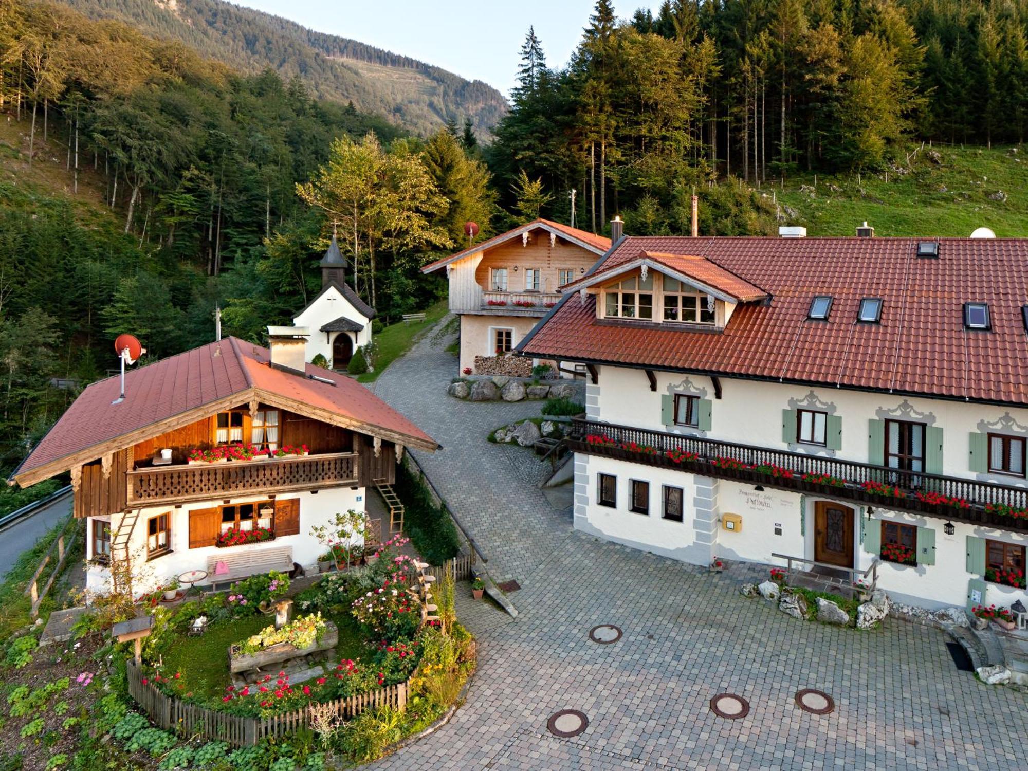 Berggasthof Hotel Duftbraeu I Ruhige Alleinlage I Mitten Im Gruenen Samerberg Dış mekan fotoğraf